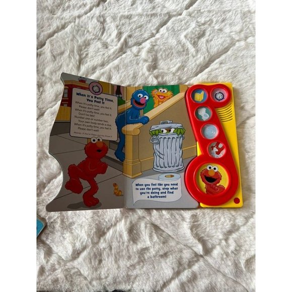 Baby/Toddle Elmo, Paw Patrol & Polar Bear Polar Bear, What do you Hear? Book Bun - Picture 7 of 12